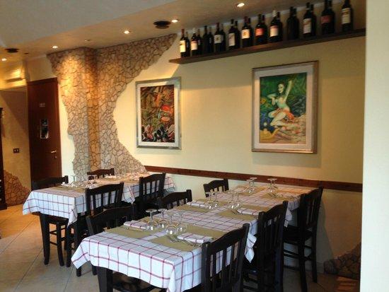 Osteria Ancora Qua